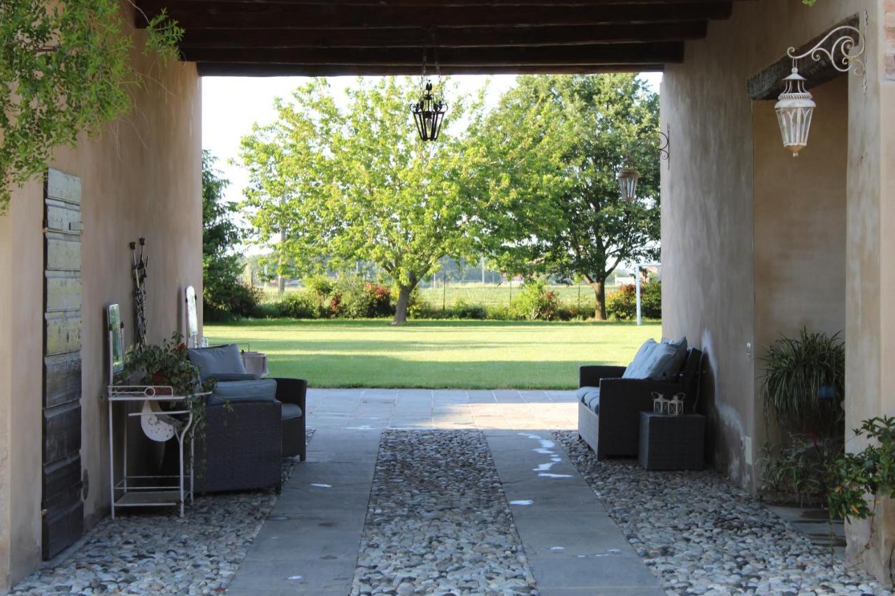 Agriturismo Mancassola Paderna  Luaran gambar